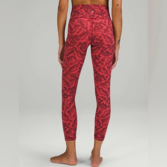 Lululemon - Women's Wunder Under High-Rise Tight 25" Luxtreme - Sz 2 - Picture 2 of 5